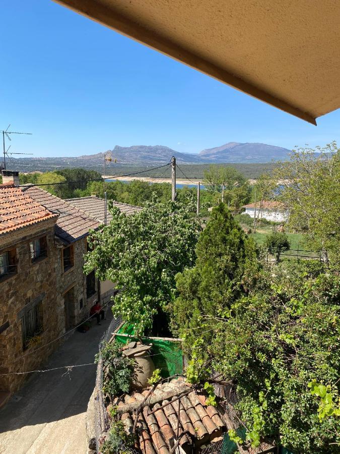 El Lago Cervera de Buitrago Exterior photo